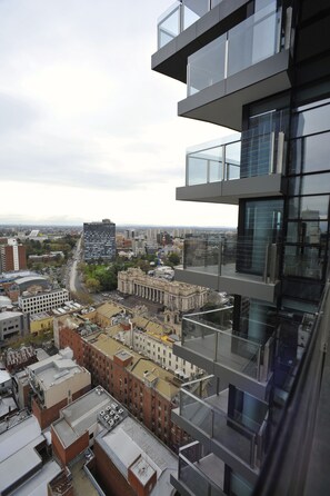 Balcony - Apartments Melbourne Domain - CBD Paris End (Melbourne)
