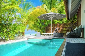 Alarm clocks - Kandolhu Maldives (North Ari Atoll)