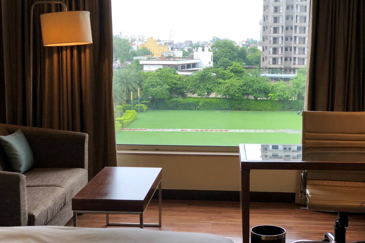 room, 1 king bed, non smoking (guest) | view from room