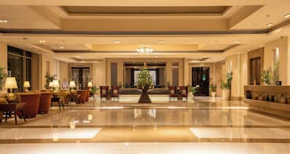 DoubleTree by Hilton Agra