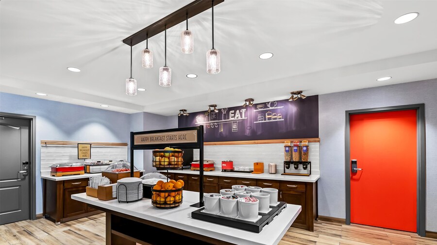 Hampton Inn Omaha/West Dodge Road (Old Mill)