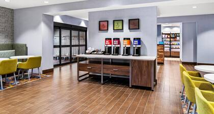 Hampton Inn Omaha/West Dodge Road (Old Mill)
