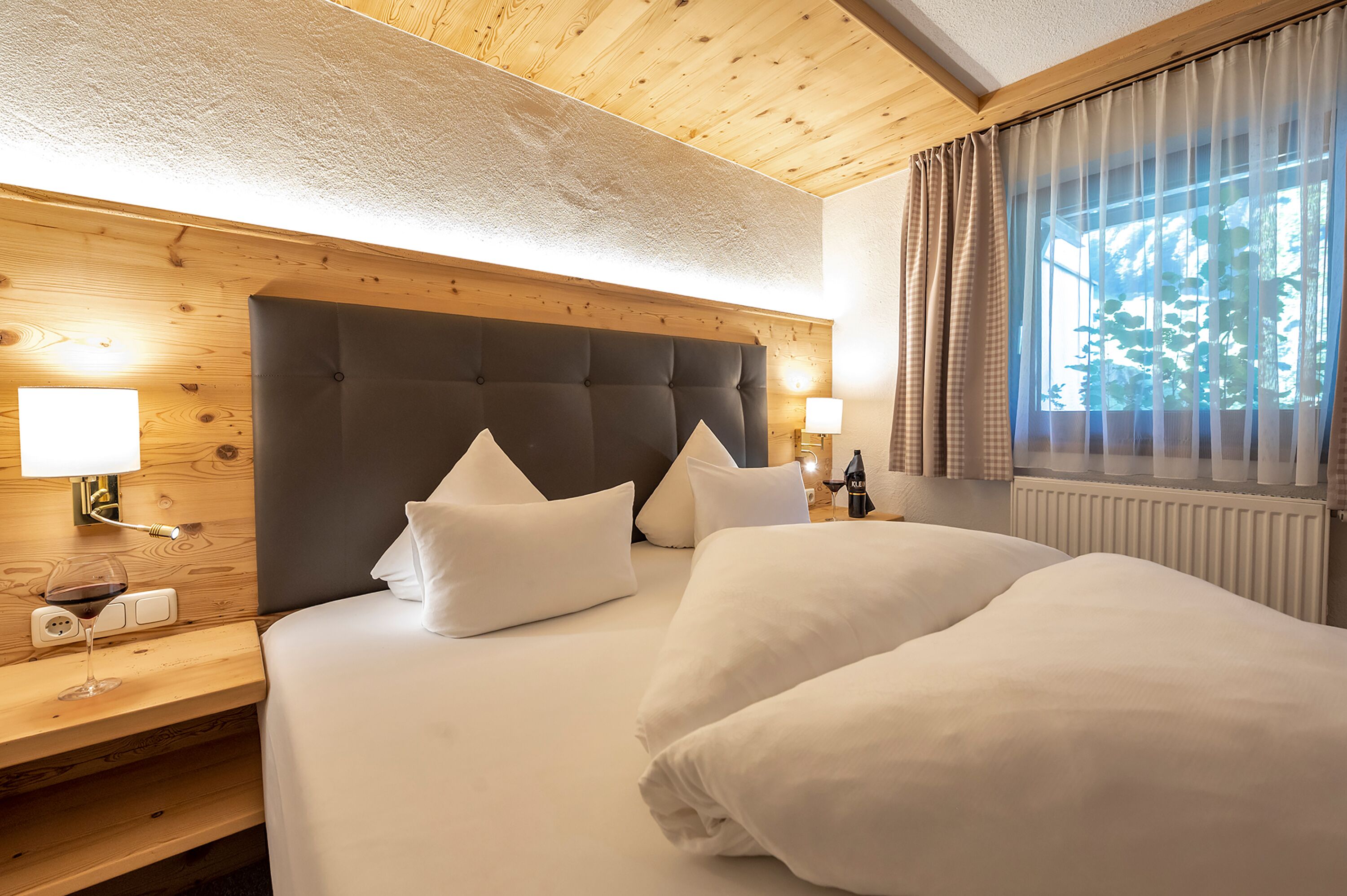 premium bedding, in-room safe, free cots/infant beds, free wifi