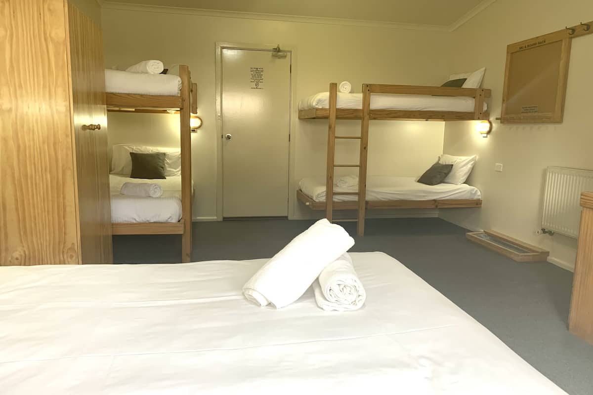 family room | bed sheets