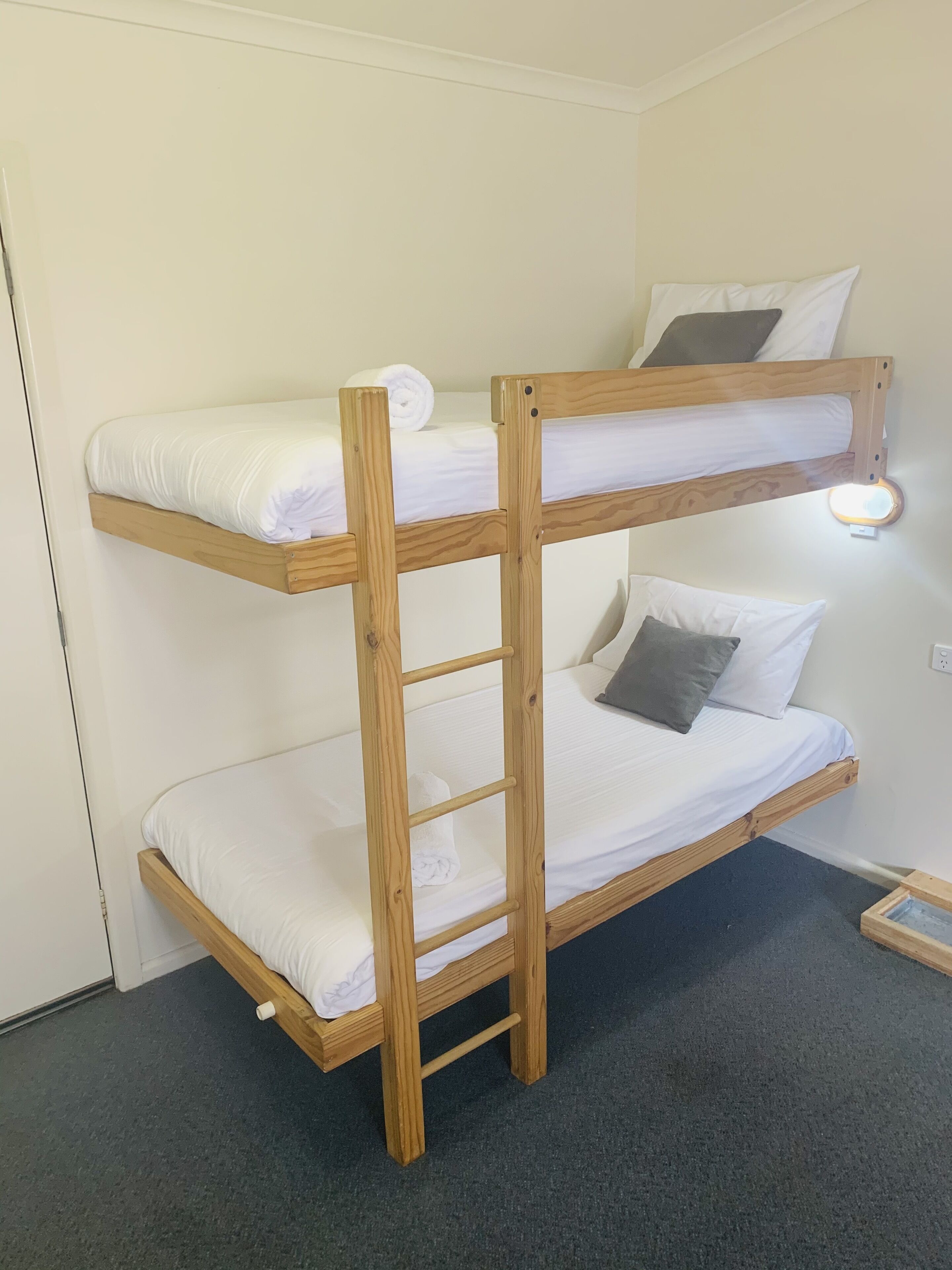 queen or twin room | bed sheets