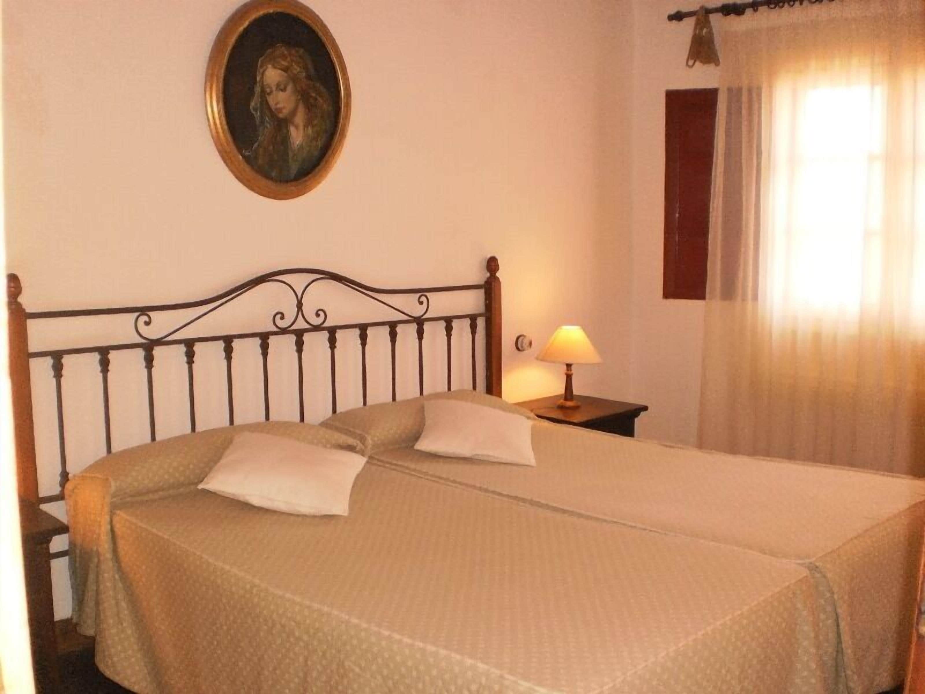 1 bedroom, iron/ironing board, WiFi (free), individually decorated