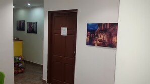Interior - Mediterranean Dreams San Francisco (Panama City)