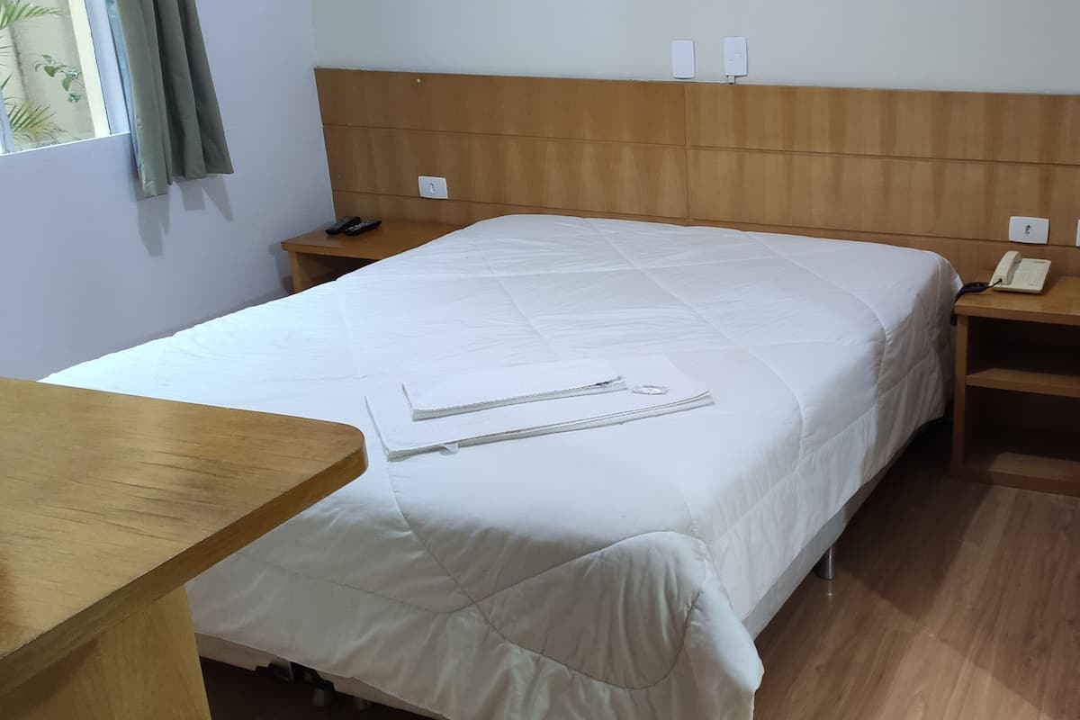 In-room safe, blackout curtains, free WiFi, bed sheets