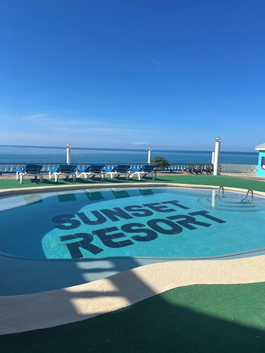 Beyond Sunset Resort & Villas