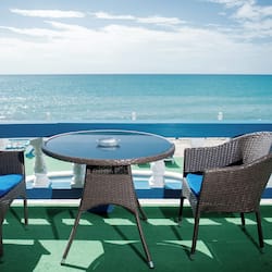 Paradise A &B, Premium 2 Bedroom Ocean View Suite, 2 King Bed, with Kitchen and Living Area | Terrace/patio