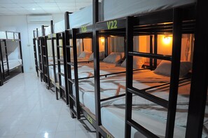 Coffres-forts dans les chambres, Wi-Fi gratuit