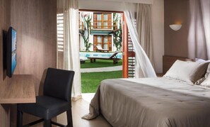 Minibar, in-room safe, desk, blackout drapes - Blue Residence Jericoacoara (Jijoca de Jericoacoara)