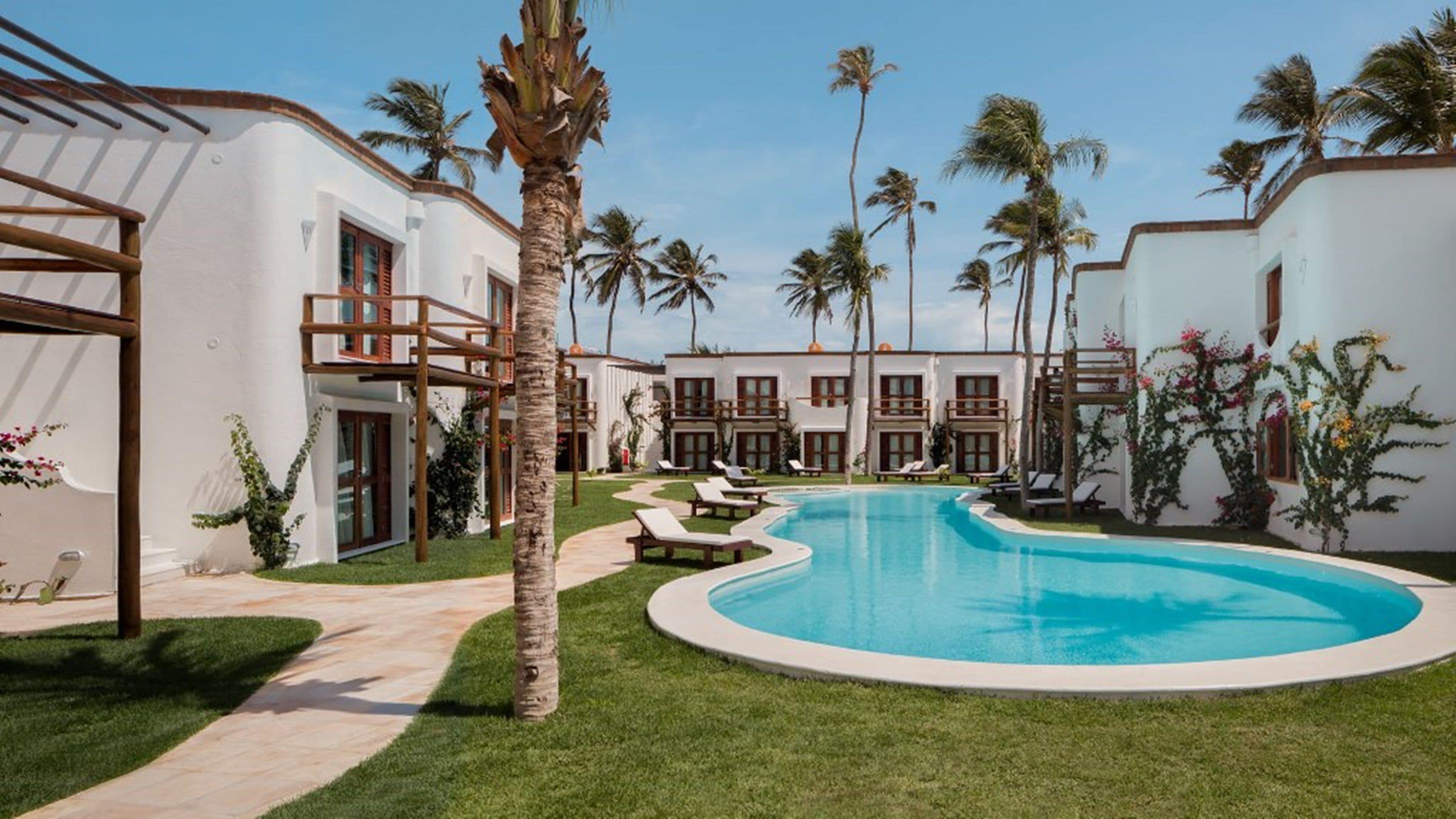 outdoor pool, pool loungers