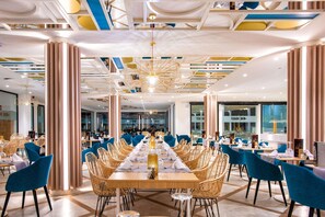 3 Restaurants; Frühstück, Mittagessen und Abendessen werden serviert