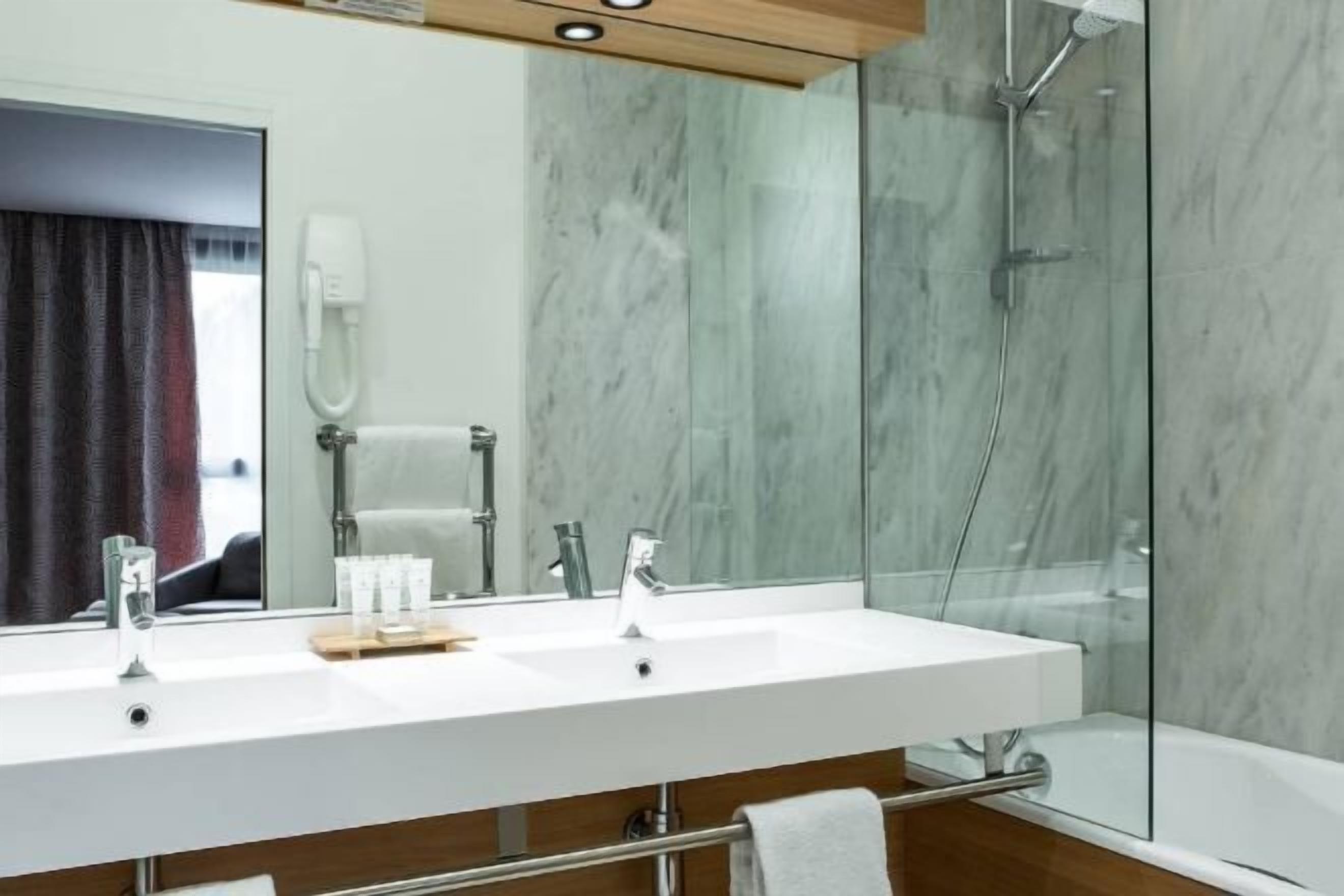 Bathroom | Shower, hair dryer, towels