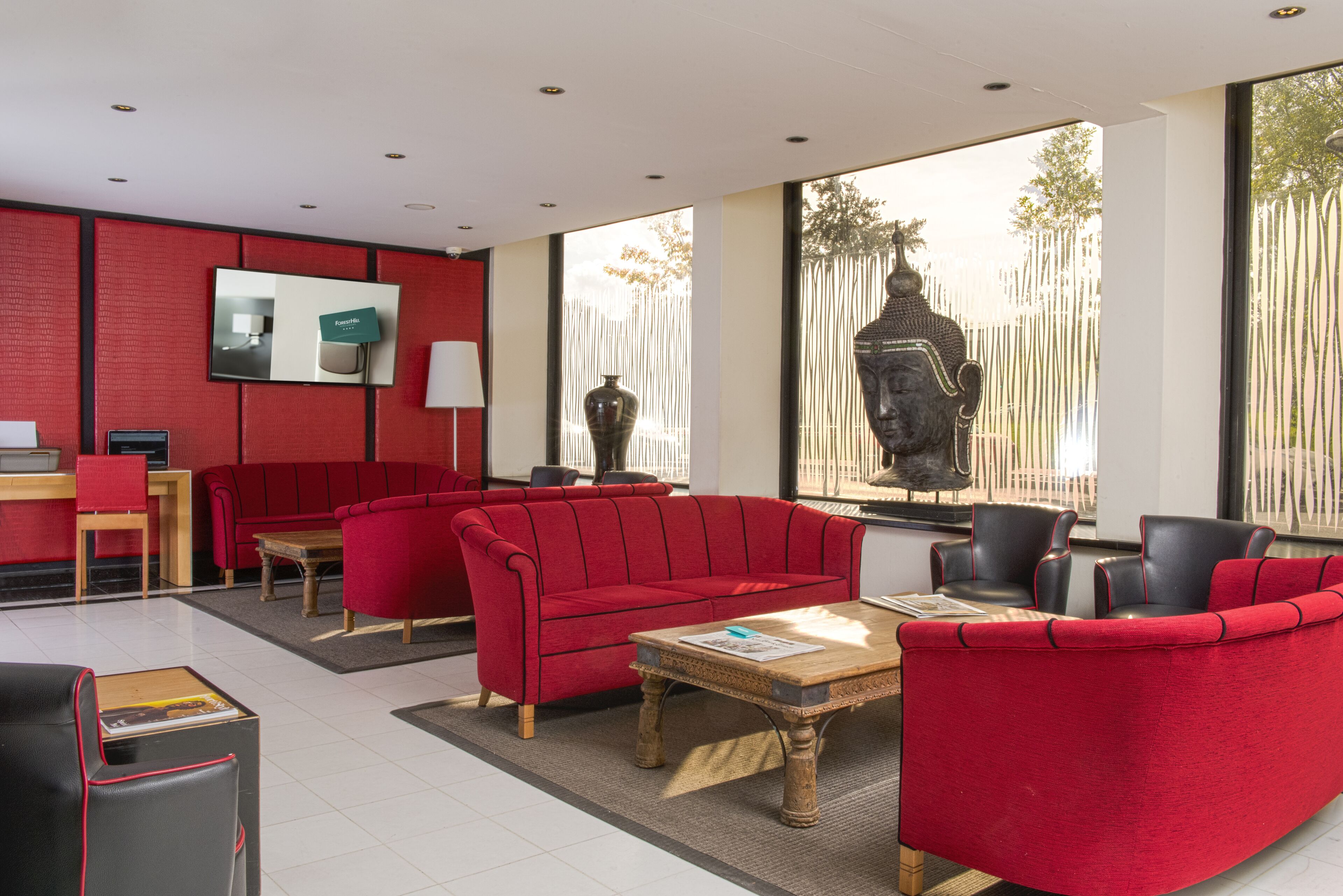 Coin salon dans le hall