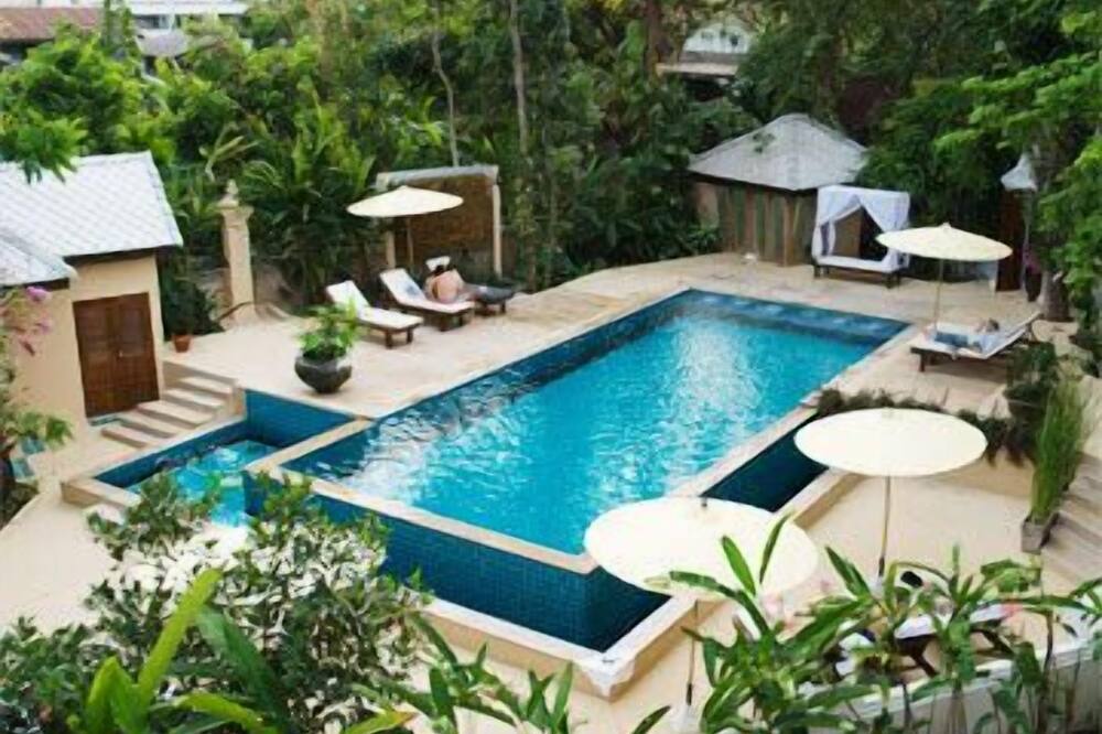 Changpuak Hotel