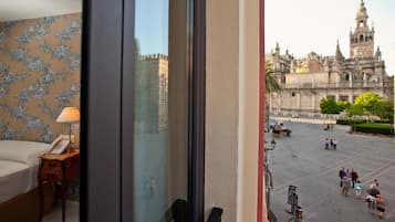 Deluxe-huoneisto, 1 makuuhuone | Näkymä huoneesta