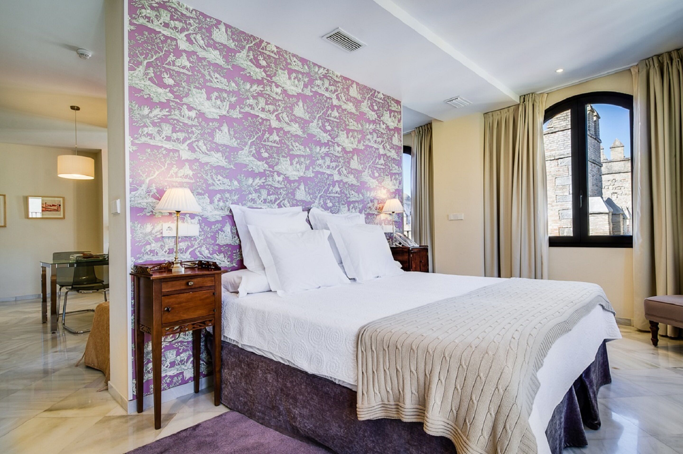 Deluxe Apartment, 1 Bedroom, City View | 1 bedroom, free minibar items, in-room safe, desk