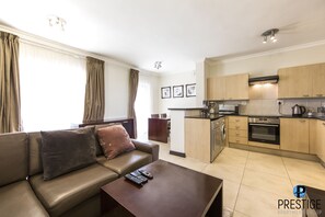 Luxury Apartment, 1 Bedroom | Living area