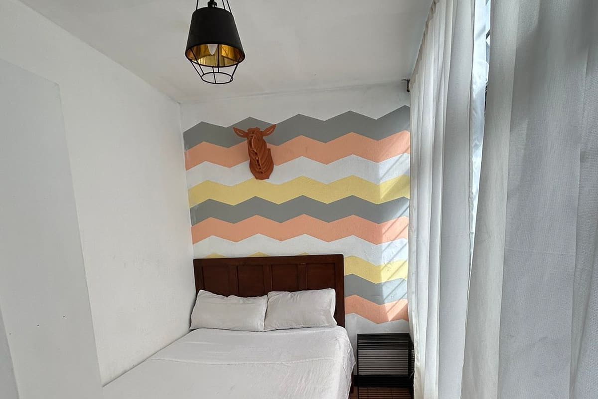 Double room (shared bathroom)
