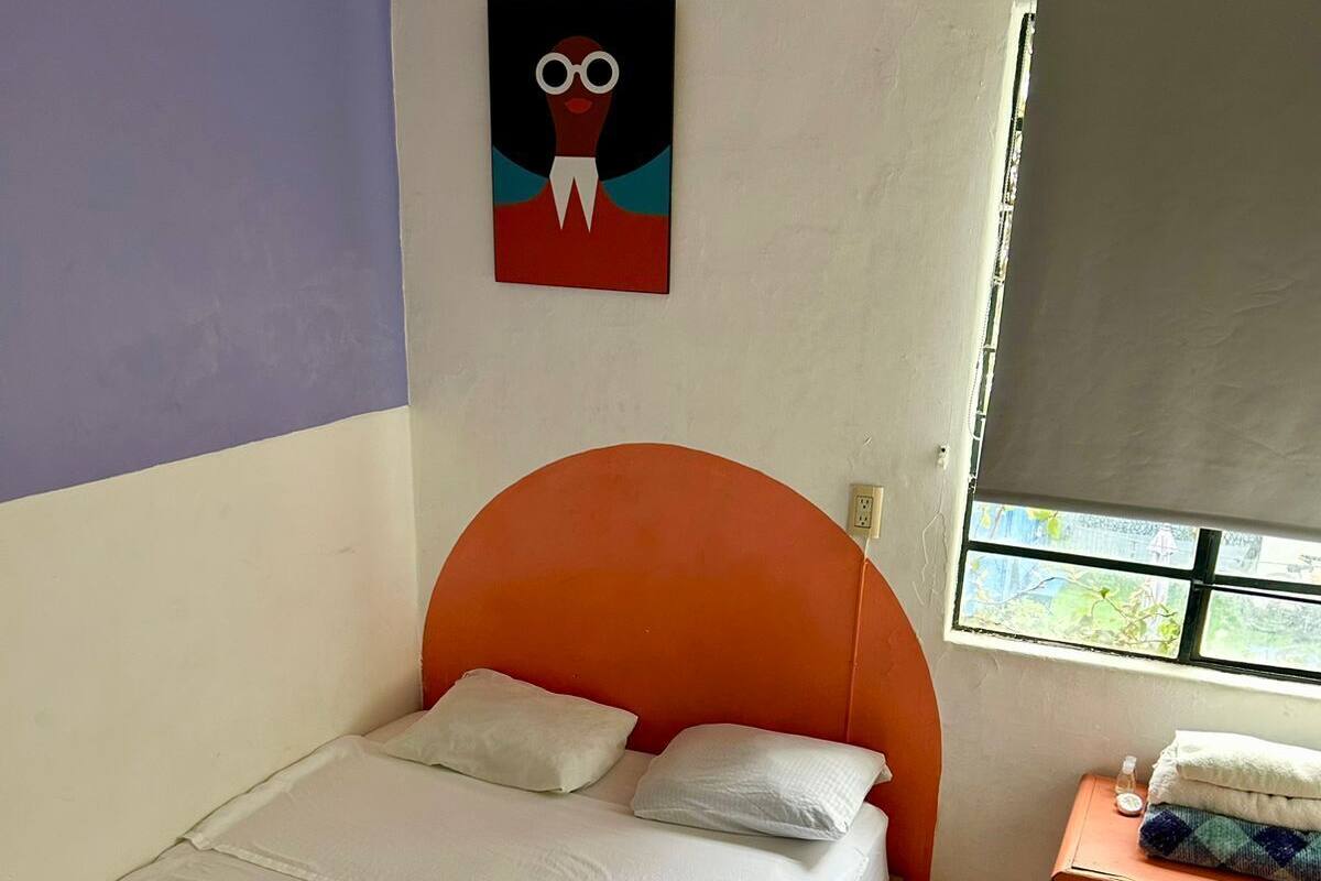 Double room (shared bathroom)