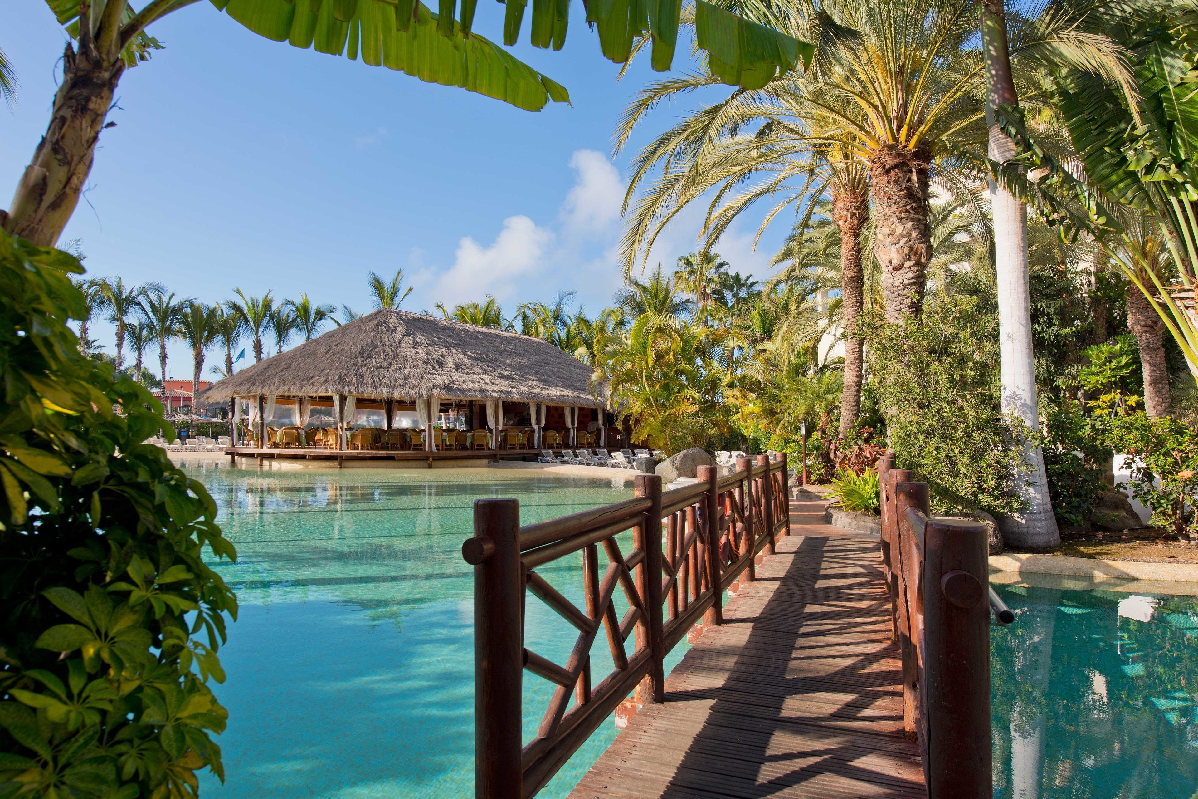 5 restaurants; ze serveren er ontbijt, lunch, diner en brunch 
