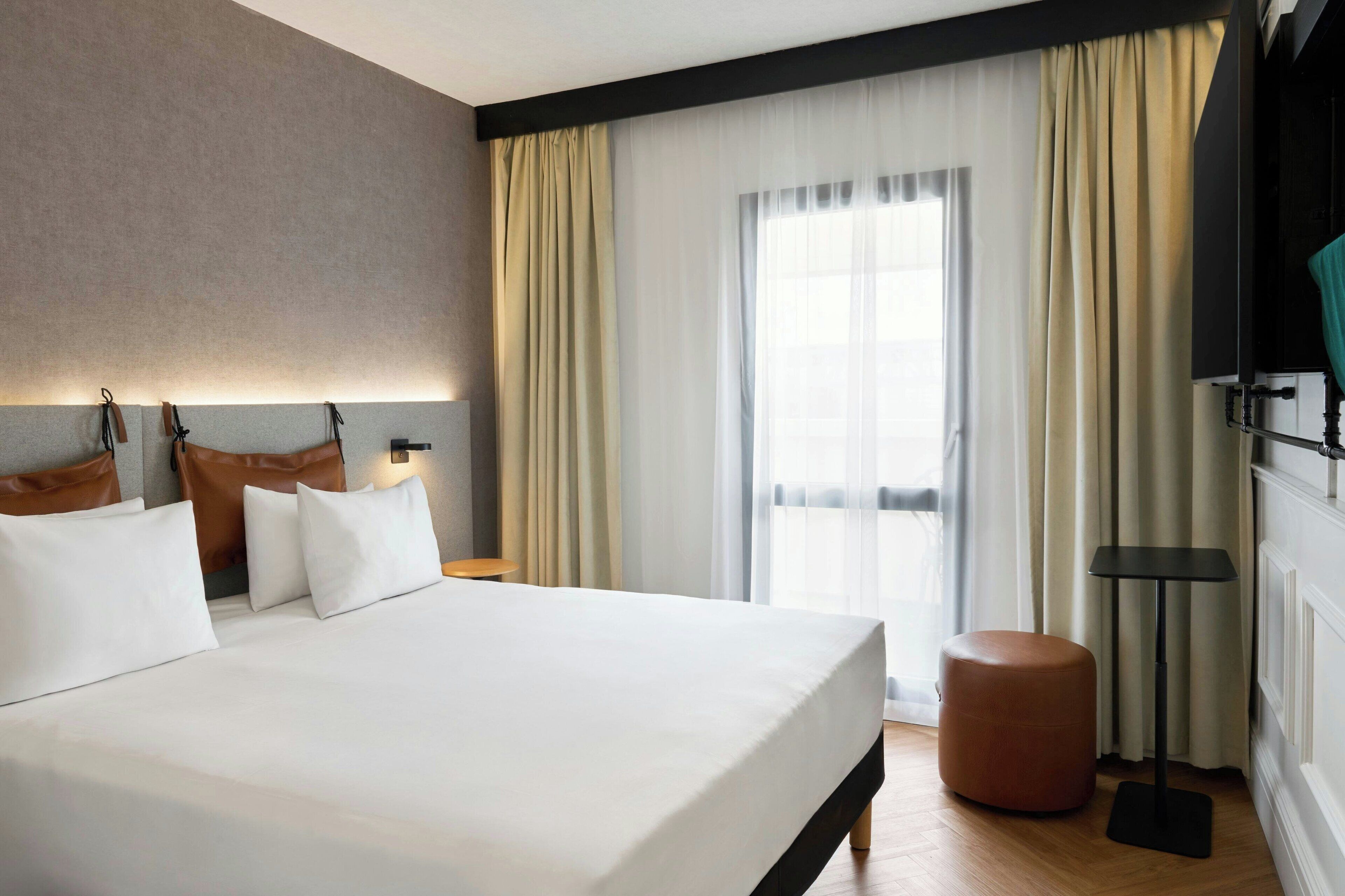 Supreme Queen Room | Blackout drapes, iron/ironing board, free WiFi, bed sheets