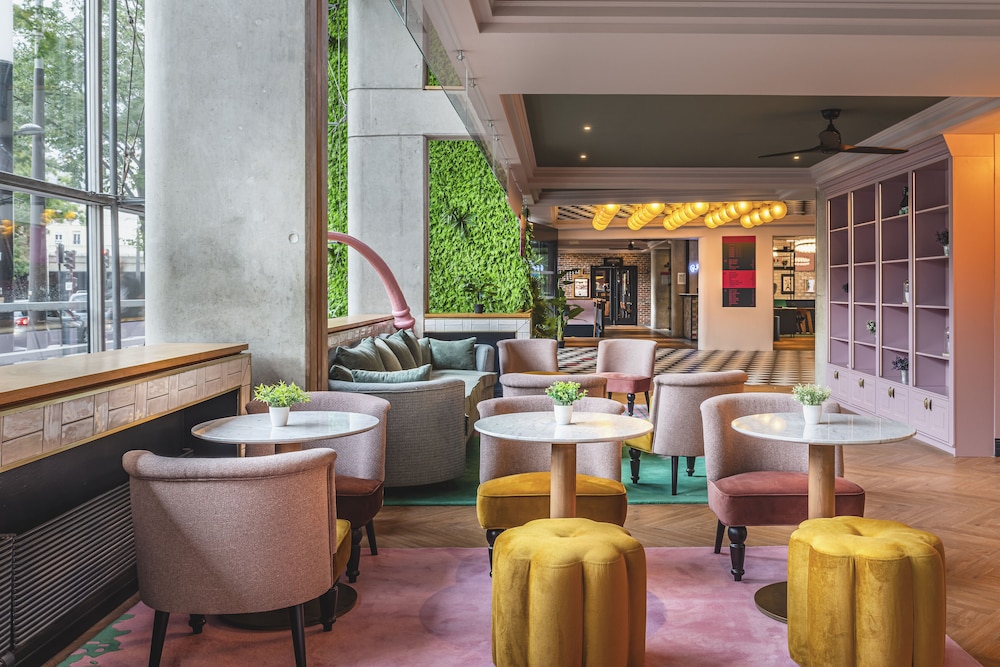 Moxy Paris La Villette by null