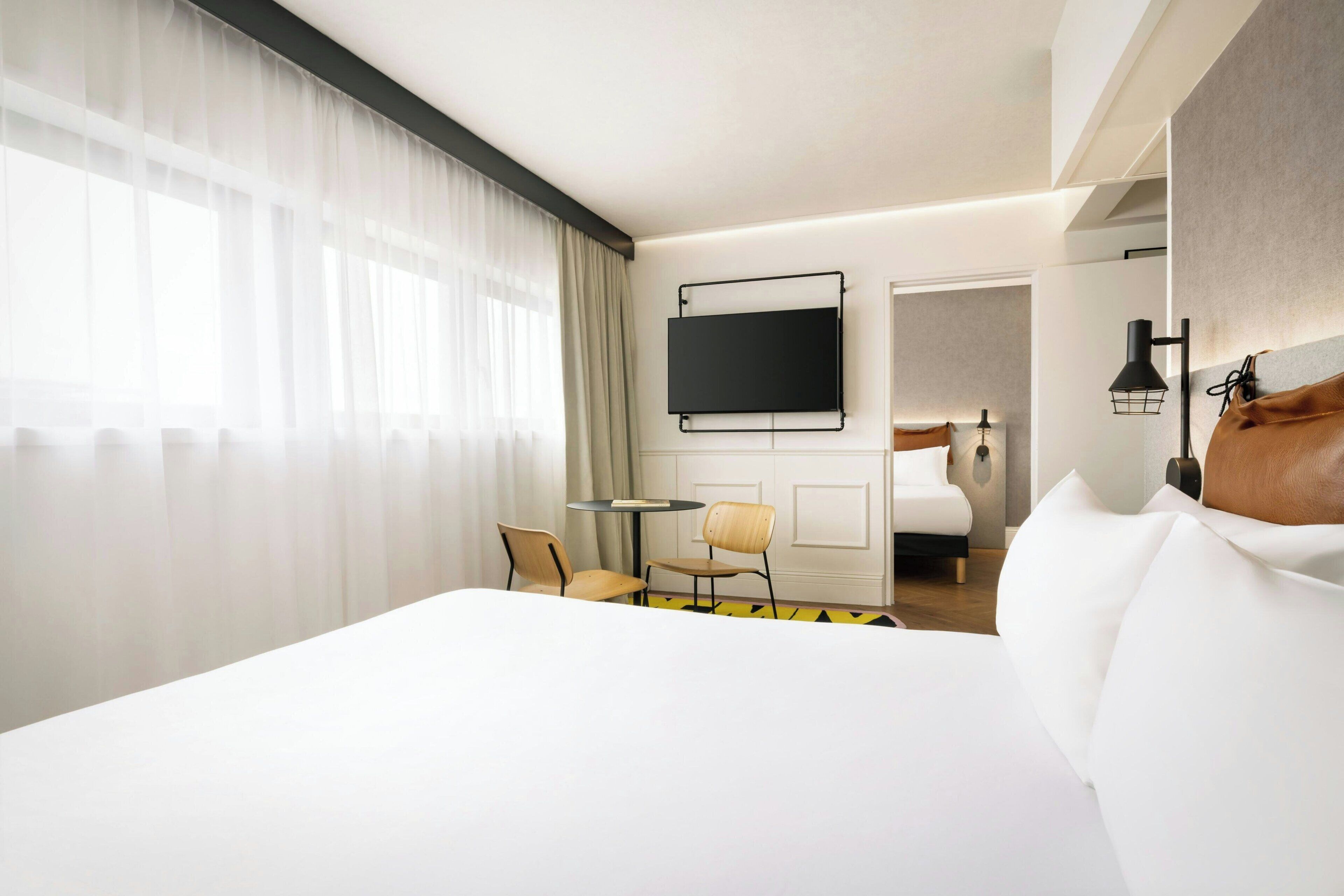 Family Room, 1 King Bed | Blackout drapes, iron/ironing board, free WiFi, bed sheets