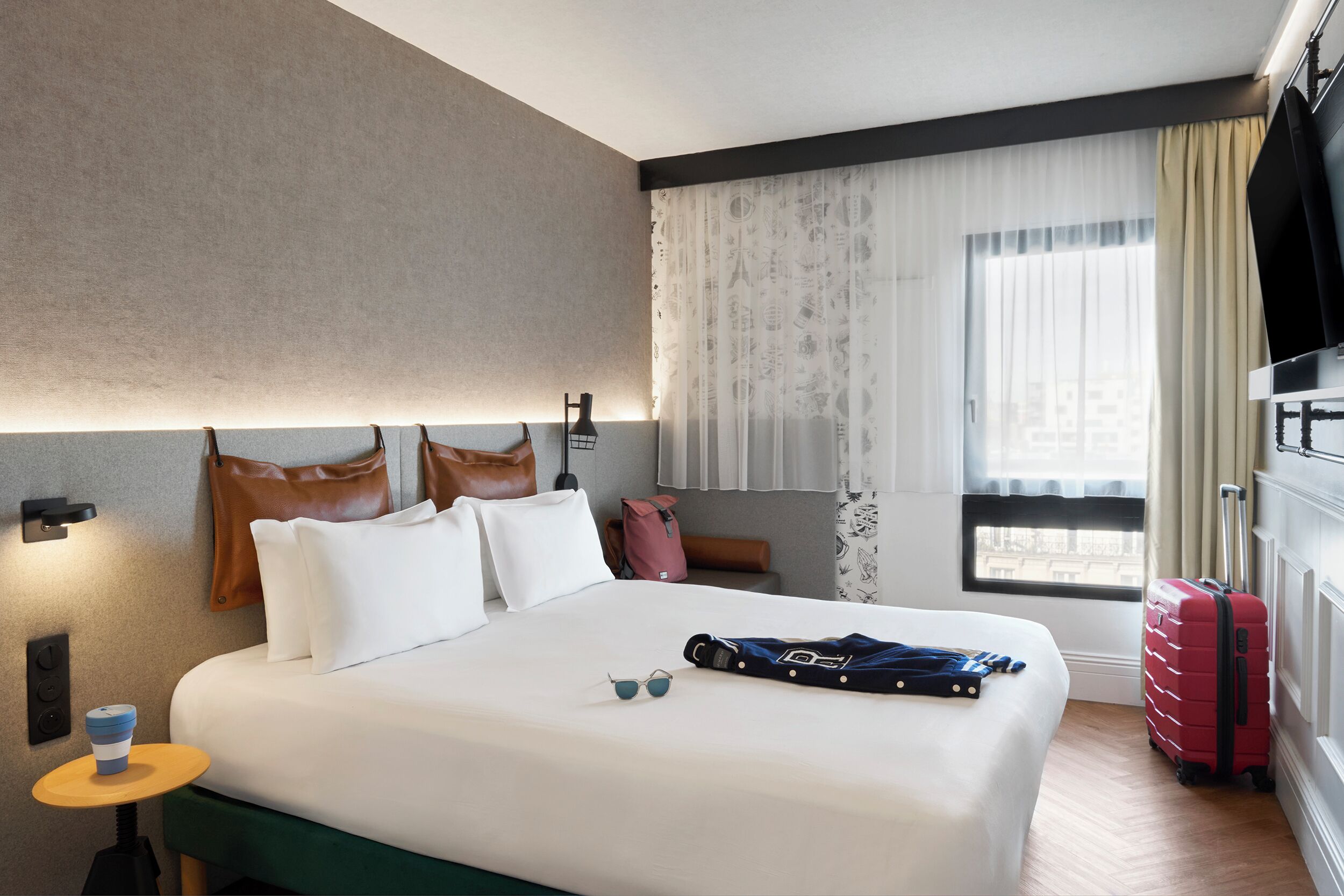 Supreme Queen Room | Blackout drapes, iron/ironing board, free WiFi, bed sheets