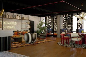 Lobby - Moxy Paris La Villette (Paris)