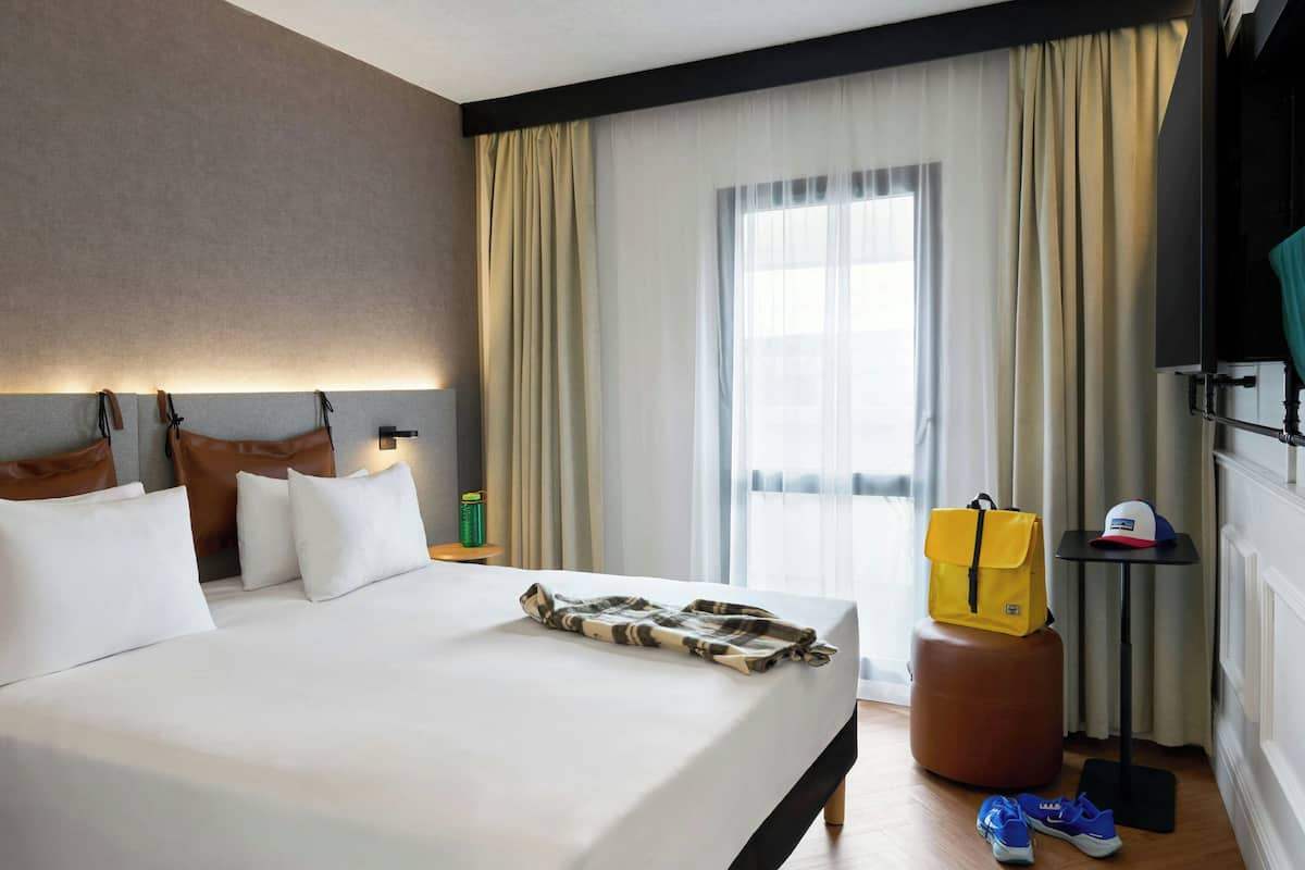 Supreme Queen Balcony Room | 암막 커튼, 다리미/다리미판, 무료 WiFi, 침대 시트