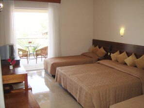 In-room safe, blackout drapes, iron/ironing board, cribs/infant beds - Thea Hotel (Kassandra)