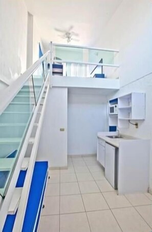 Full-sized fridge, microwave