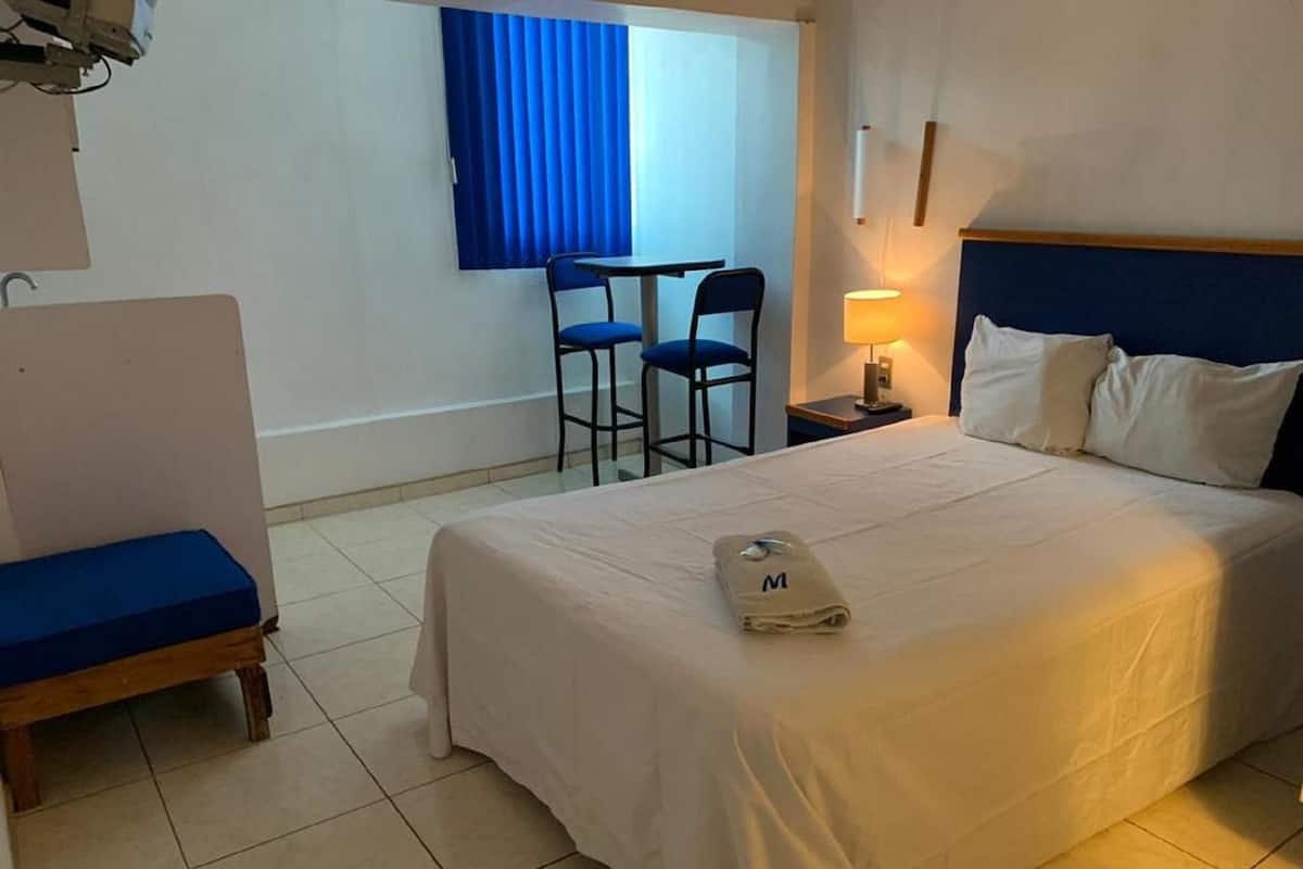 Minibar, Wi-Fi gratis, dan seprai linen