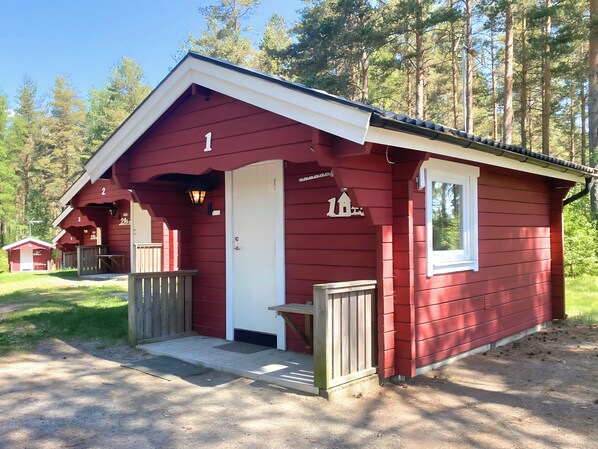 Cottage, Shared Bathroom (4 People - excluding towels and linen) | Soundproofing, free WiFi