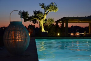 Outdoor pool - Riserva del Noce (Caltagirone)