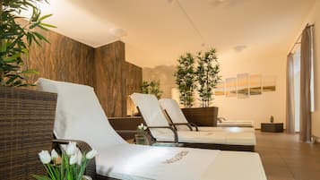 Sauna, Whirlpool, Dampfbad