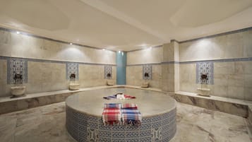 Sauna, boblebad, tyrkisk bad/hammam, kropsbehandlinger, aromaterapi