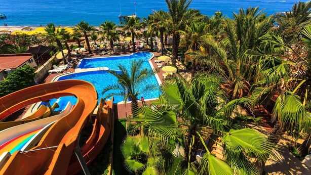 Indoor pool, seasonal outdoor pool, free pool cabanas, pool umbrellas - Galeri Resort Hotel (Alanya)