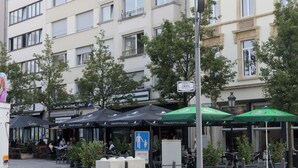 A multi-story building with balconies and large windows. - The Queen Luxury Apartments - Villa Fiorita (Luxembourg City)