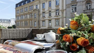 Deluxe Apartment, 2 Bedrooms | Balcony