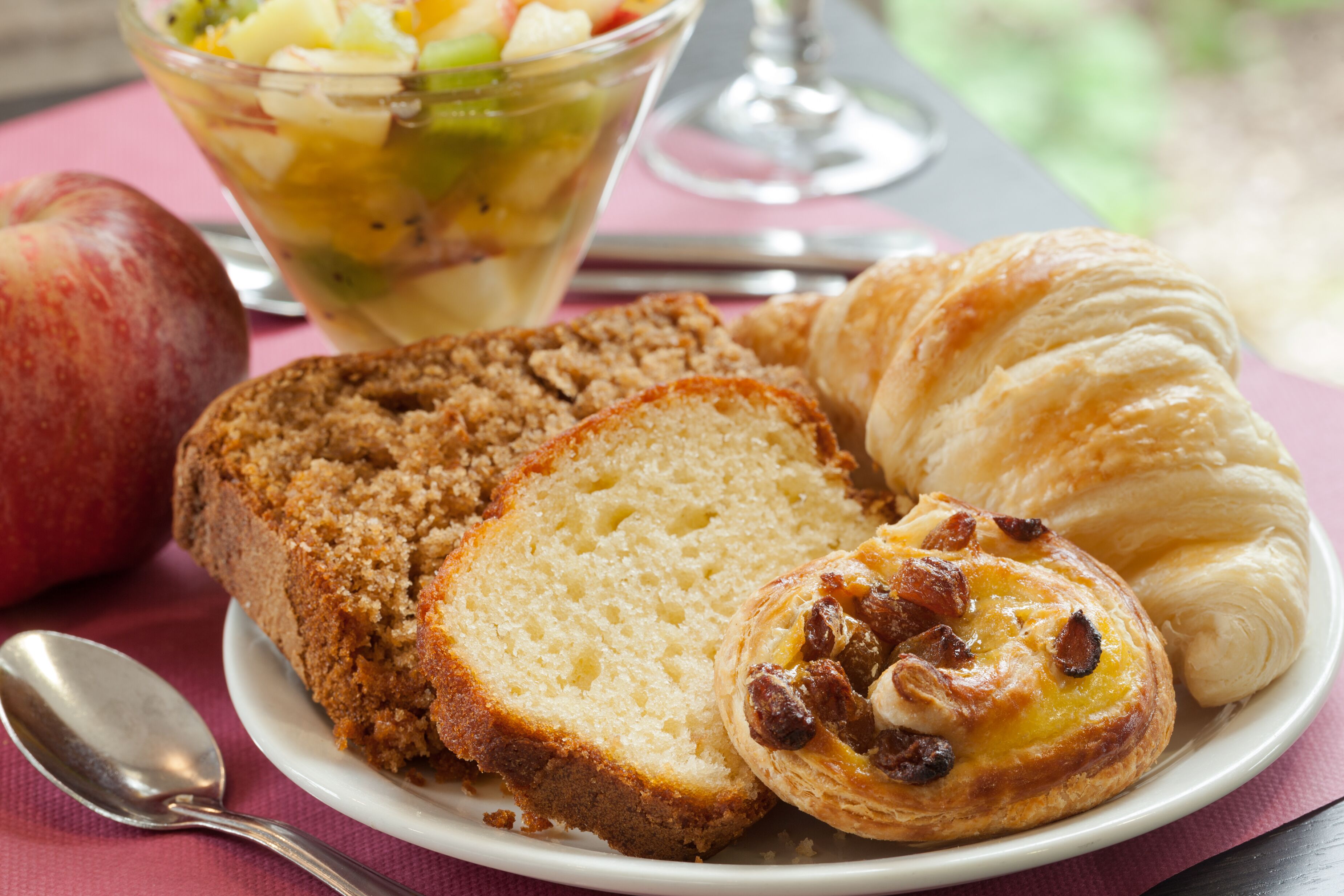 daily buffet breakfast (eur 13.50 per person)