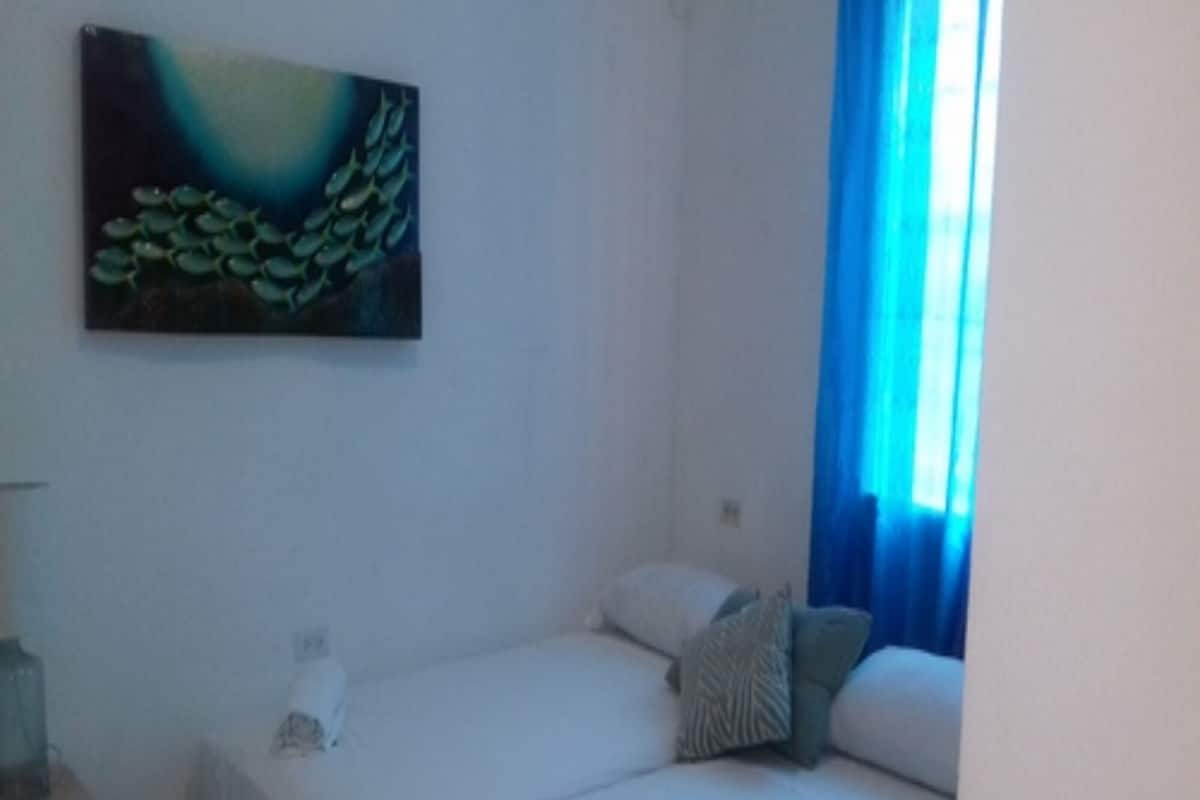 10 bedrooms, premium bedding, in-room safe, desk