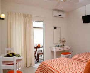 Habitación Deluxe, 2 habitaciones, cocina | 10 habitaciones y ropa de cama de alta calidad