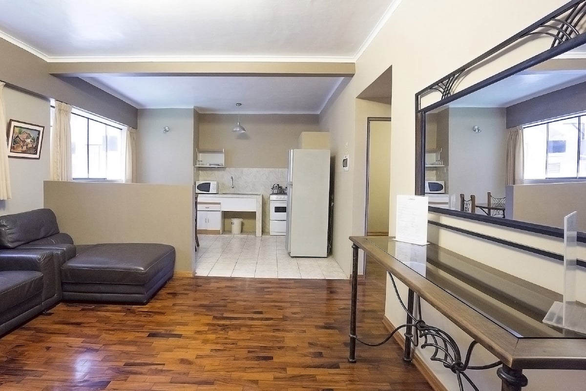 Apartment, 2 Schlafzimmer, Küche | Wohnzimmer