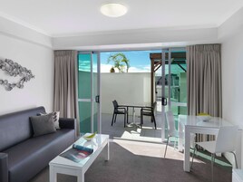 Laptop workspace, free WiFi, bed sheets, wheelchair access