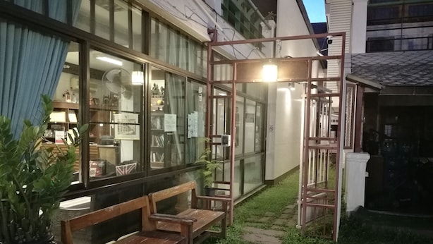 Gambar tidak terklasifikasi, 1 dari 43, tombol