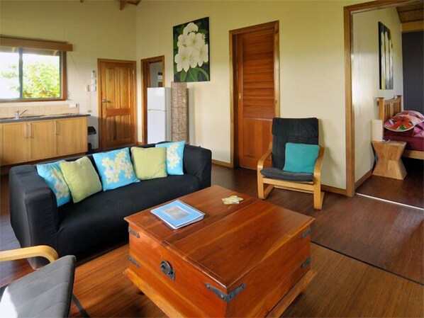 Bungalow, 2 phòng ngủ, quang cảnh biển | Phòng khách